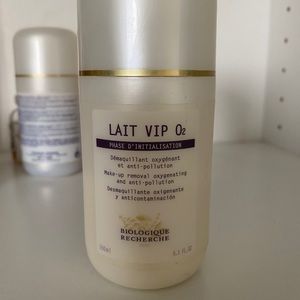 SOLD Biologique Recherche Lait VIP 02